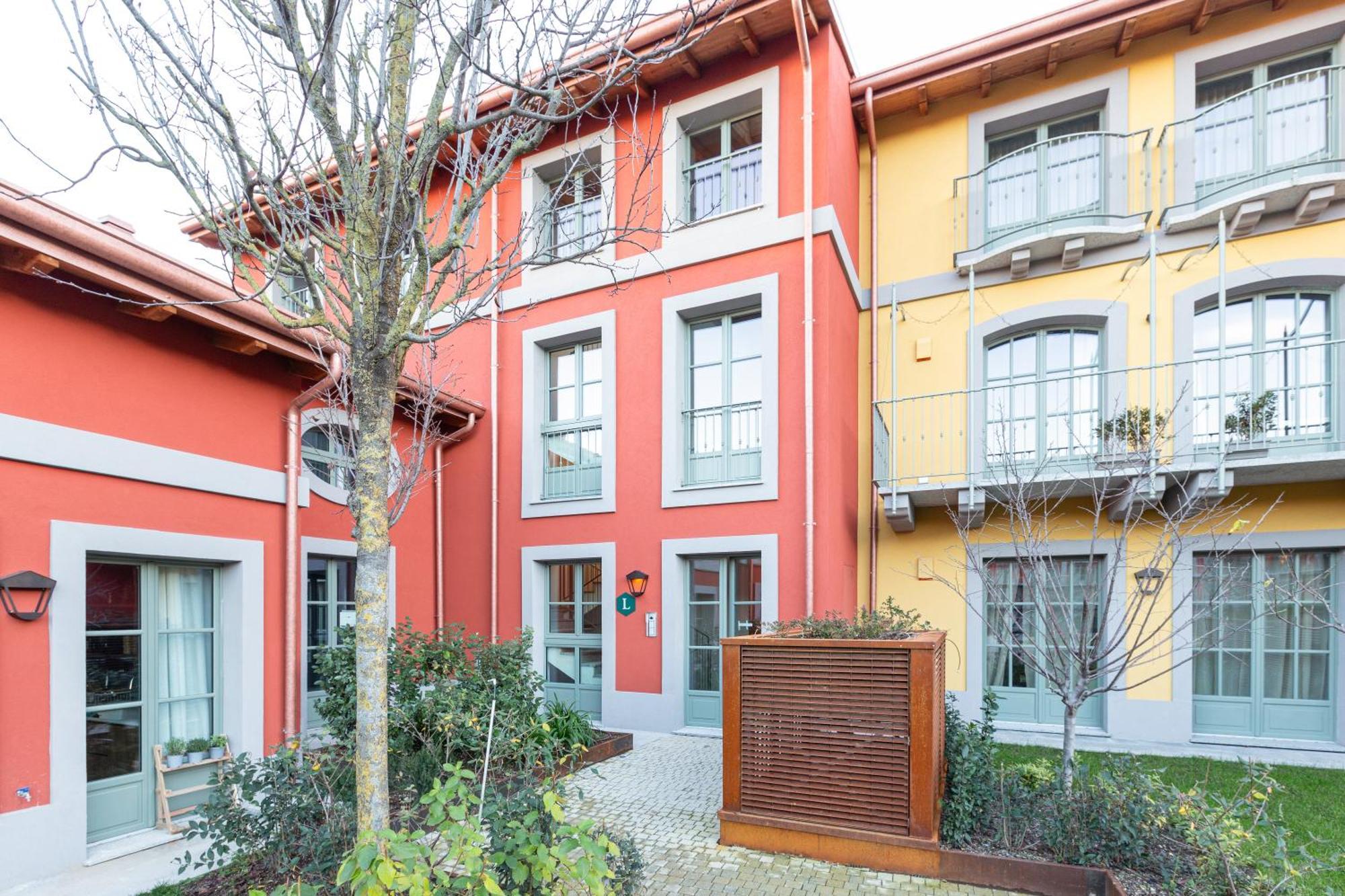 Modern Apartment In Milan With Balcony Eksteriør billede