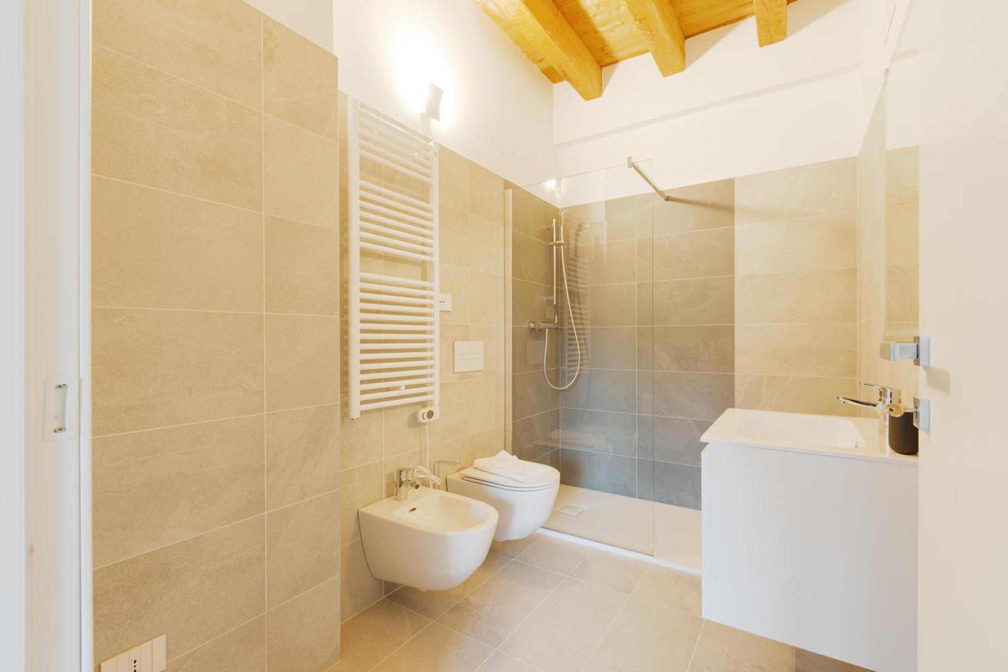 Modern Apartment In Milan With Balcony Eksteriør billede